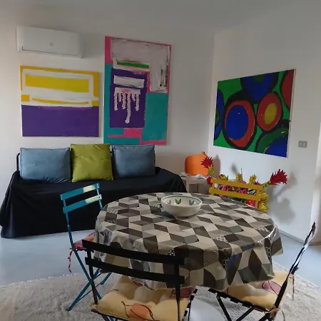 La Tonnara Apartament *